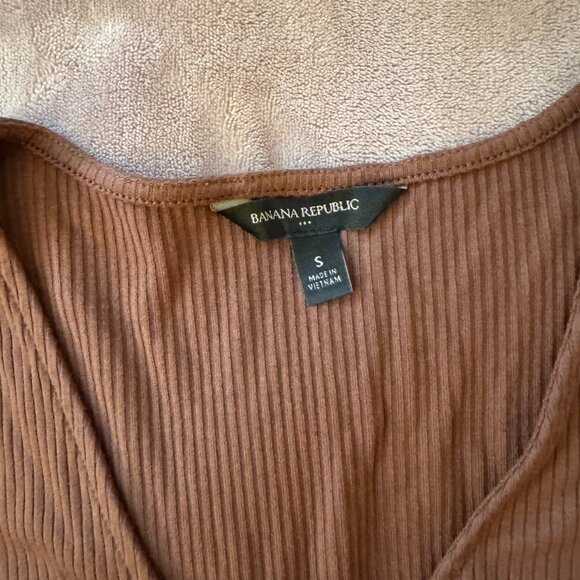 Banana Republic Tie Cross Brown Top - Picture 1 of 4